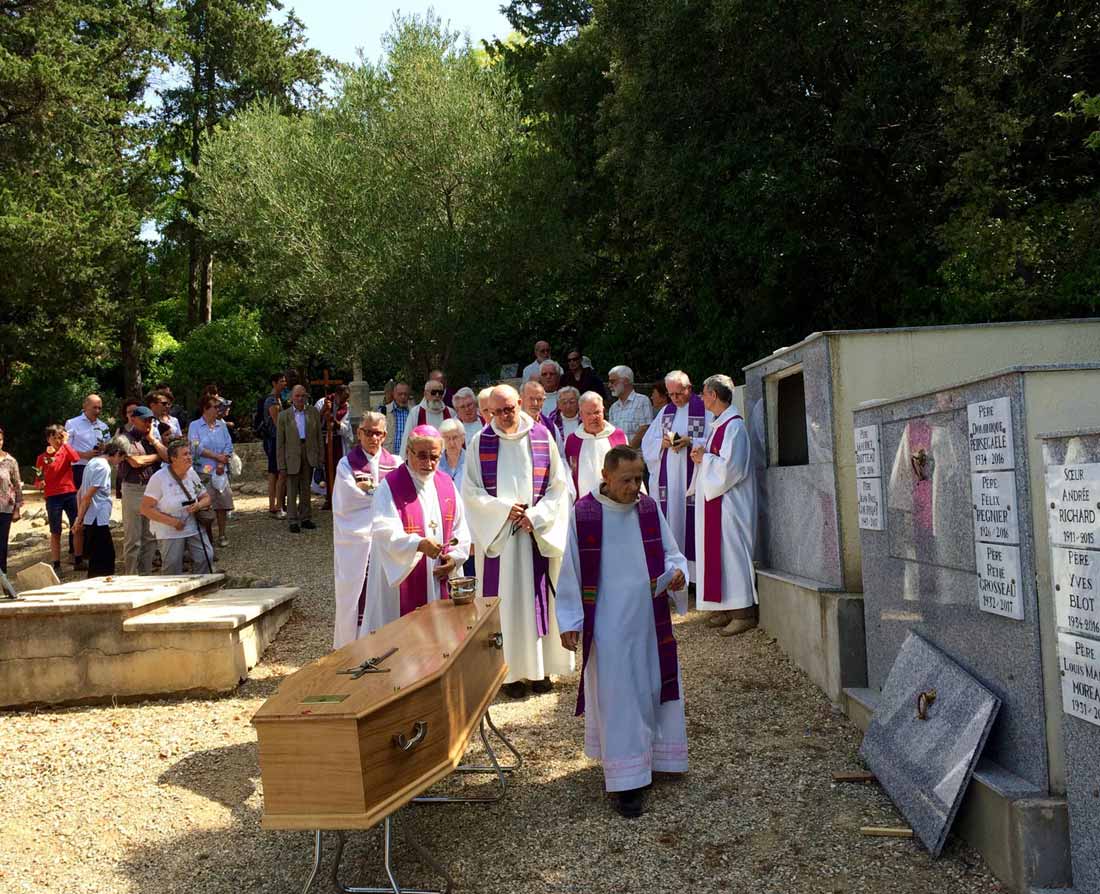 Les funérailles du Père Camille Allain